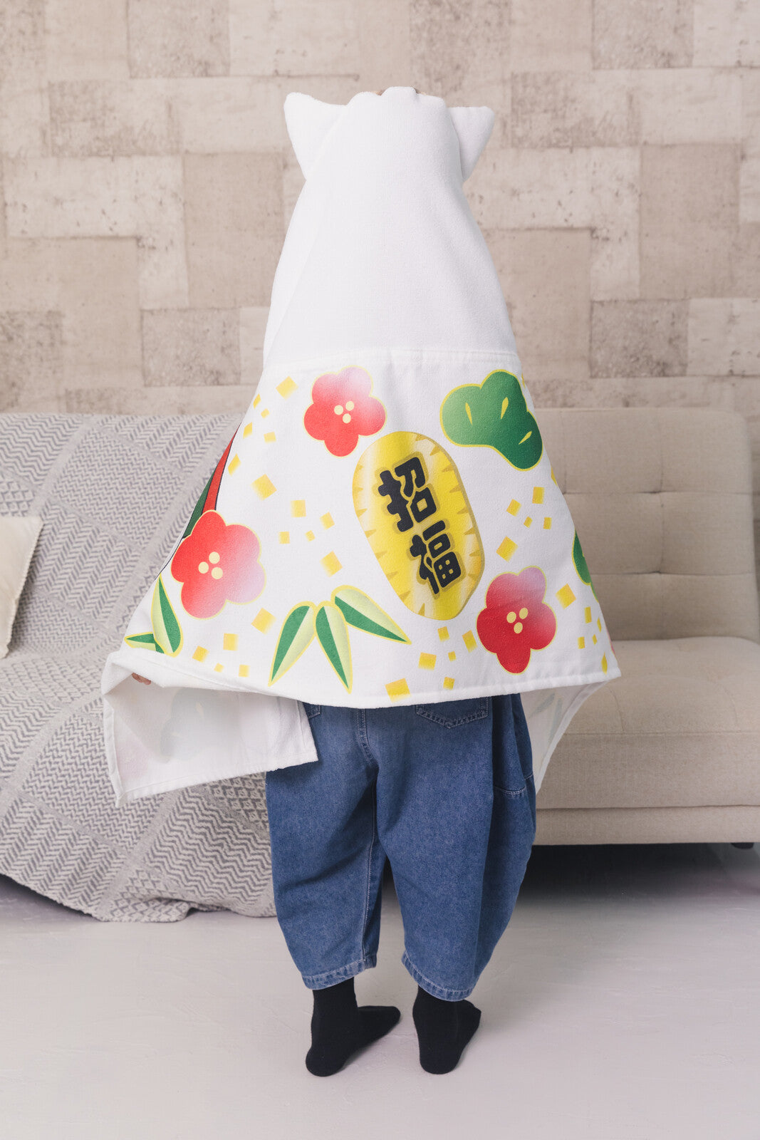 Unisex Maneki Neko Fortune Cat Hooded Towel Throw-over