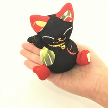 Beckoning Cat Maneki Neko Chirimen Fabric Decorative Plushie