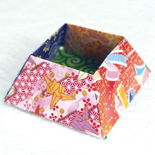 [TOYO] Washi Chiyogami 7.5cm x 7.5cm (300 sheets)