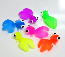 100PC Rubber Kingyo Goldfish (4.5cm)
